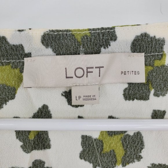 NWT Loft Ann Taylor Cheetah Print Smocked Cuff Square Neck Blouse L Petite - Picture 6 of 9